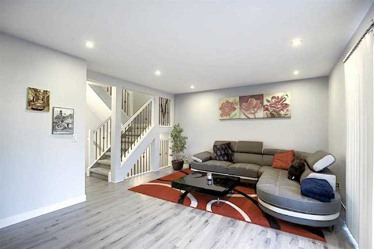 9930 Bonaventure Dr SE #106 Calgary, AB t2j 4l4