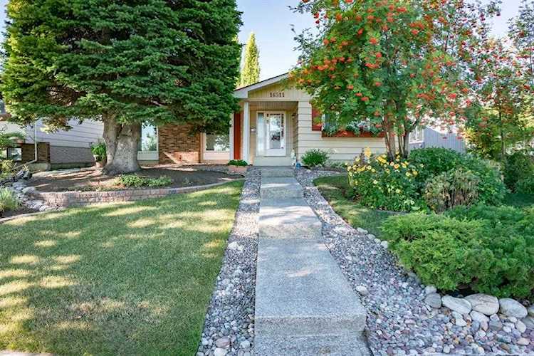 14511 Parkland Blvd SE Calgary, AB T2J 4L7