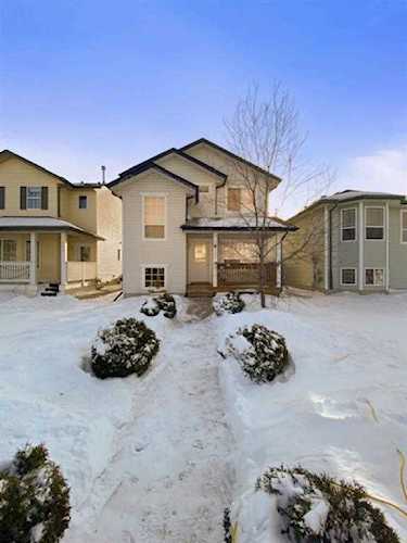 133 Campbell Crescent Fort Mcmurray, AB T9K 2N4