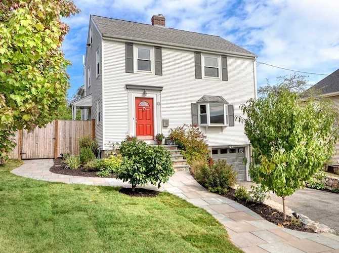 93 Wendell Street Winchester, MA 01890