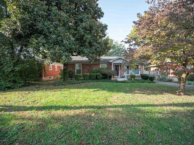 7104 Kena Ln Louisville, KY 40258