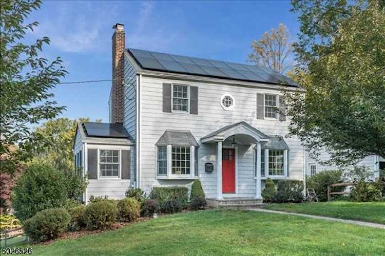 27 Sand Hill Rd Morristown Town, NJ 07960