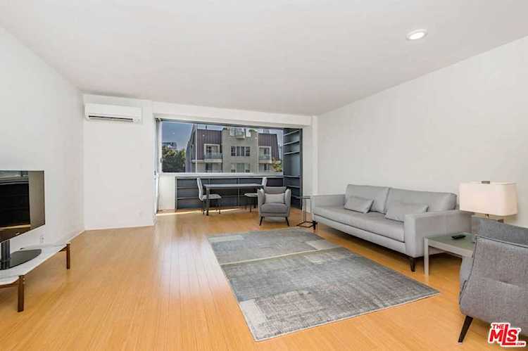 969 Hilgard Avenue #403 Los Angeles, CA 90024