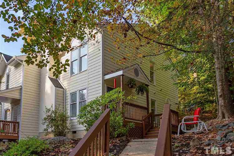 110 Daffodil Lane Carrboro, NC 27510