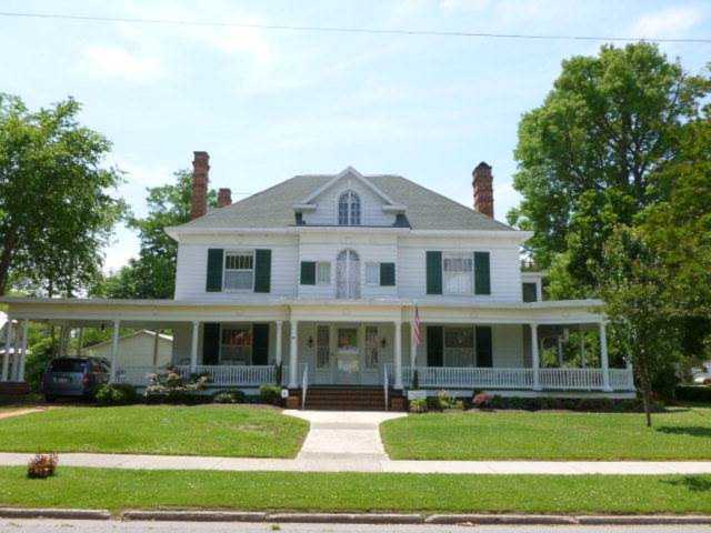 131 Market Street Hertford, NC 27944
