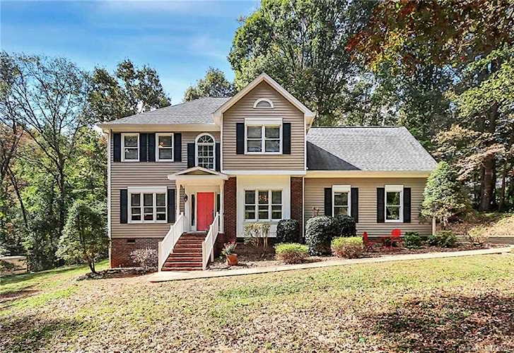 1735 Double Oaks Rd Fort Mill, SC 29715