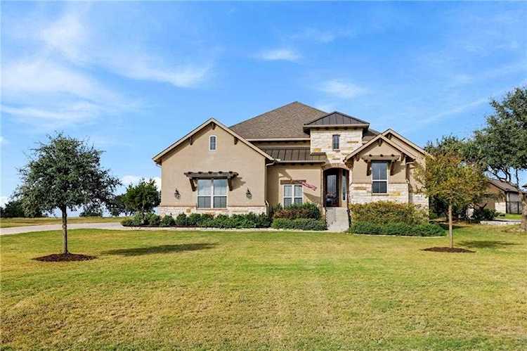 234 Bluff Woods DR Driftwood, TX 78619