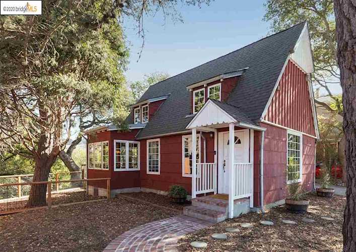 6207 Bernhard Ave Richmond, CA 94805 | MLS 40926665 Photo 1