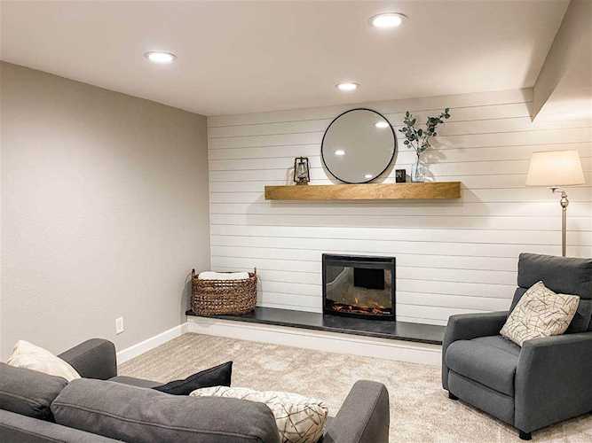 317 Quigley St Edgerton, WI 53534