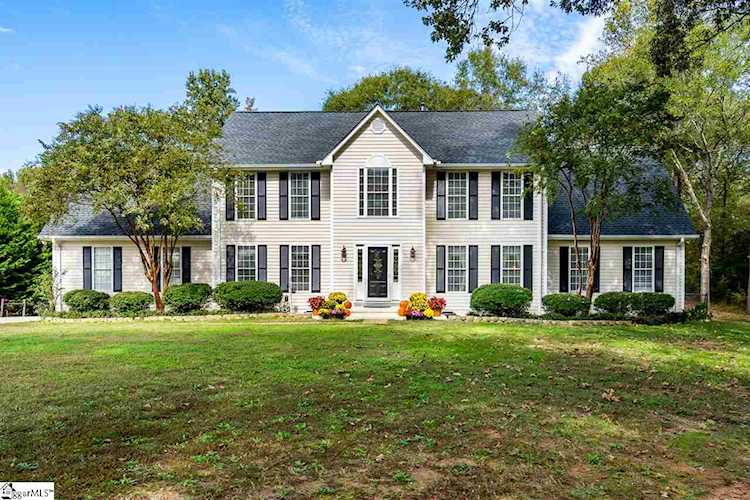 102 Ida Dacus Way Williamston, SC 29697