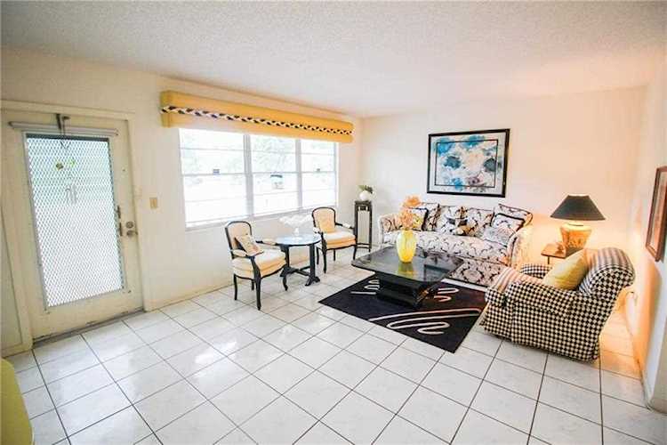 2028 Cambridge B #2028 Deerfield Beach, FL 33442