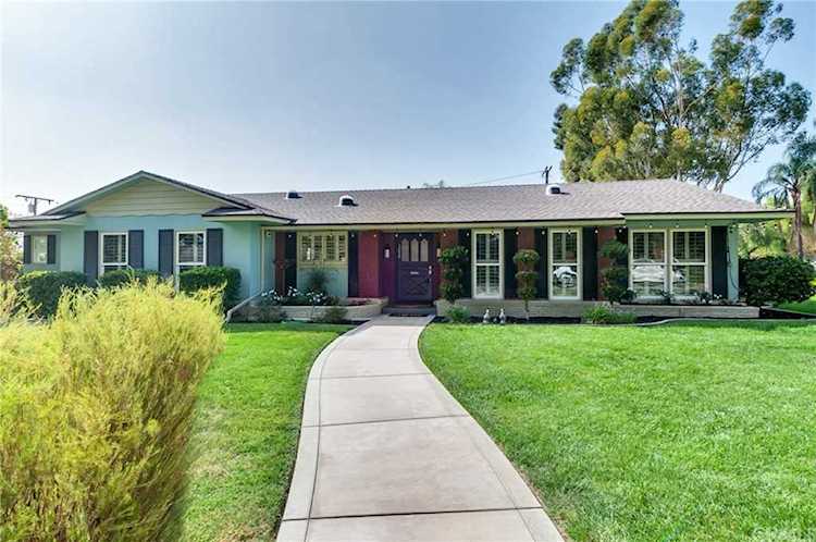 3096 Fremontia San Bernardino, CA 92404