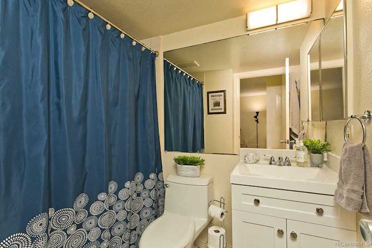 92-1179 Palahia Street #J-103 Kapolei, HI 96707
