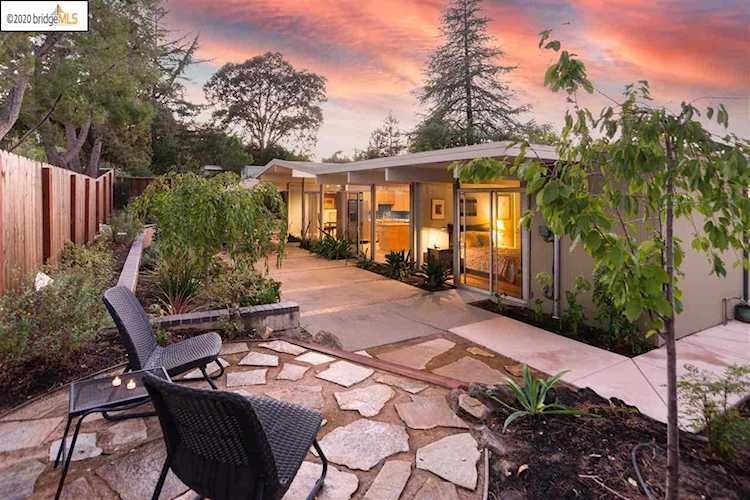 33 San Marino Ct Walnut Creek, CA 94598