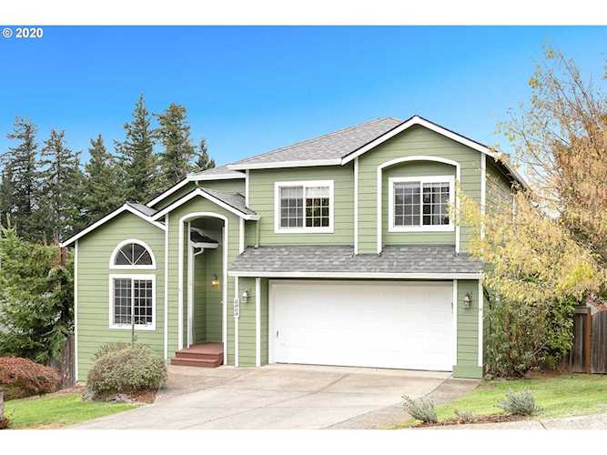 2918 NW Vanguard Pl Camas, WA 98607