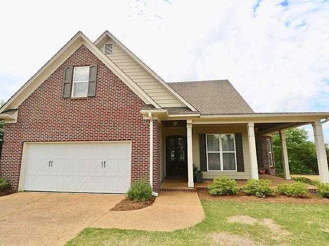 6218 Charleston Court Oxford, MS 38655