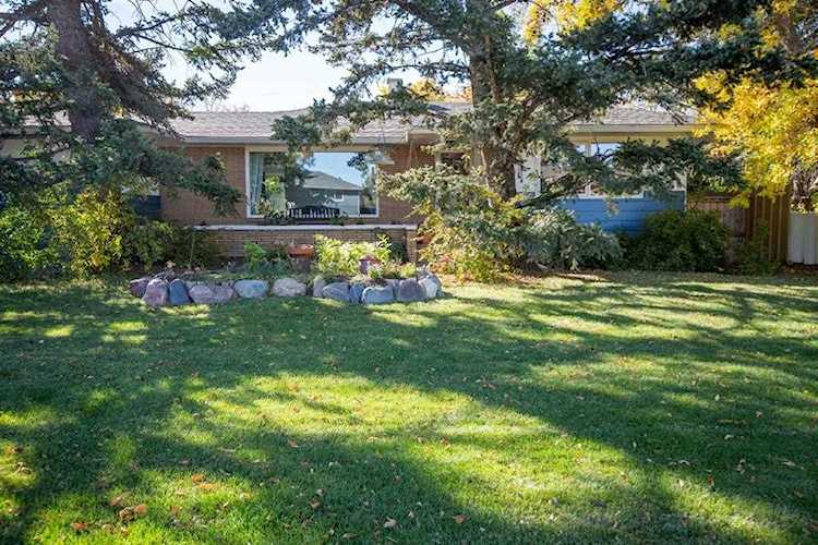1507 22 Ave Coaldale, AB T1M 1E4