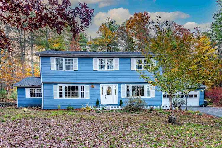 31 West Dr Bedford, NH 03110