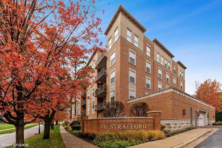 190 W Johnson St #202 Palatine, IL 60067