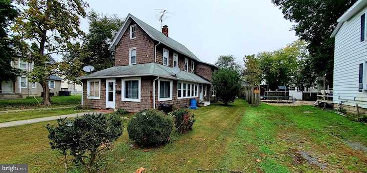 404 2nd St #1 Delmar, DE 19940