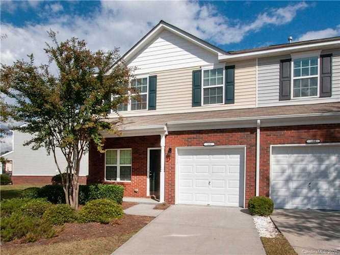 106 Azteca Dr Matthews, NC 28104