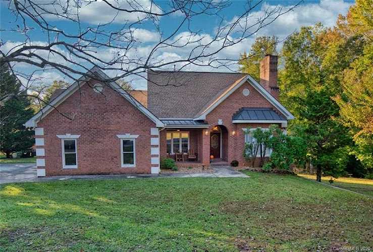 106 Finch Loop Fort Mill, SC 29715 | MLS 3674335 Photo 1