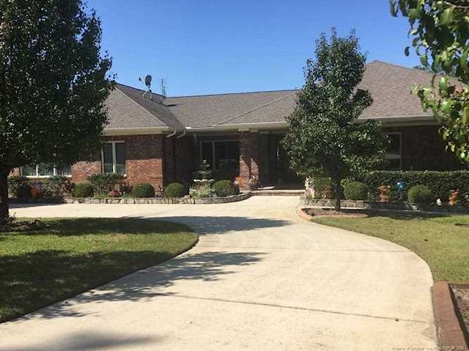 200 Cedar Ln Sanford, NC 27332