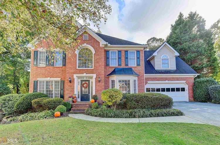 1836 Lone Oak Ct Lawrenceville, GA 30043