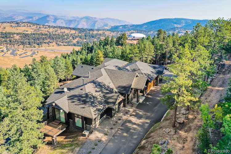 906 Visionary Trail Golden, CO 80401