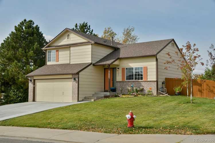 1367 Cedarwood Dr Longmont, CO 80504