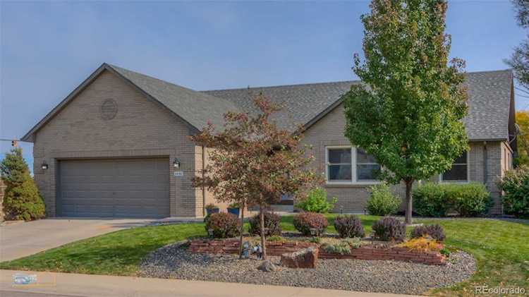 2430 Maplewood Circle Longmont, CO 80503