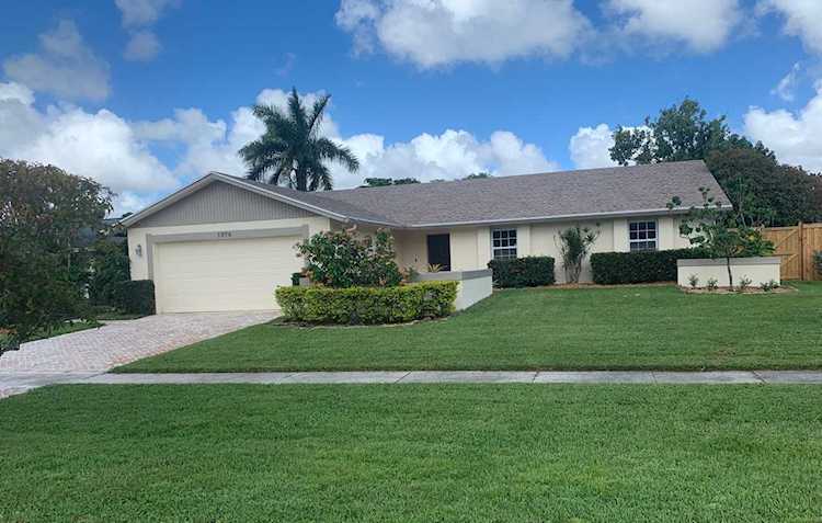 1374 Pine Valley Drive Wellington, FL 33414