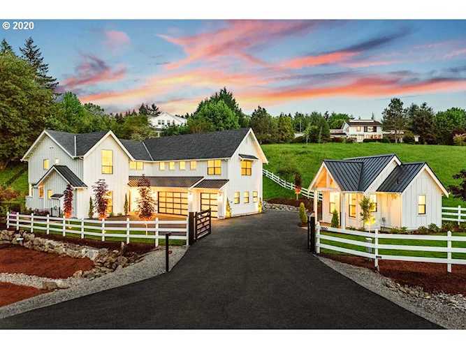2850 SW Turner Rd West Linn, OR 97068