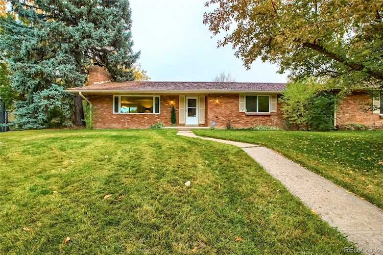 17 Cherry Vale Dr Cherry Hills Village, CO 80113