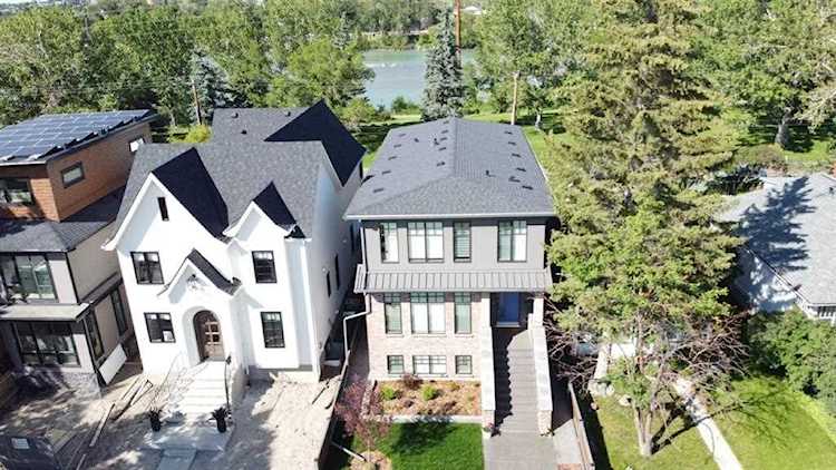 1212 8 Ave SE Calgary, AB T2G 0M7