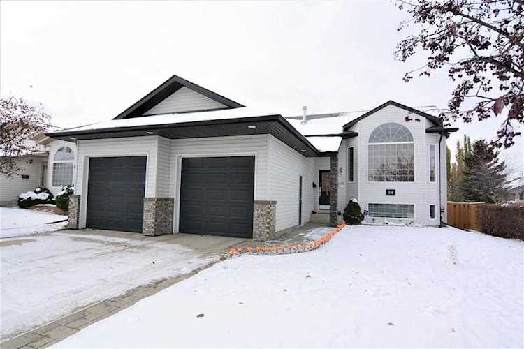 14 Dumas Crescent Red Deer, AB T4R 2S1