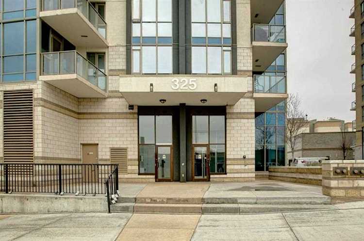 325 3 St SE #202 Calgary, AB T2G 0T9