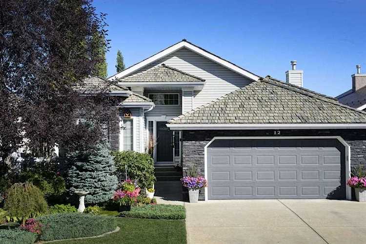 12 Valley Ponds Place NW Calgary, AB T3B 5T5