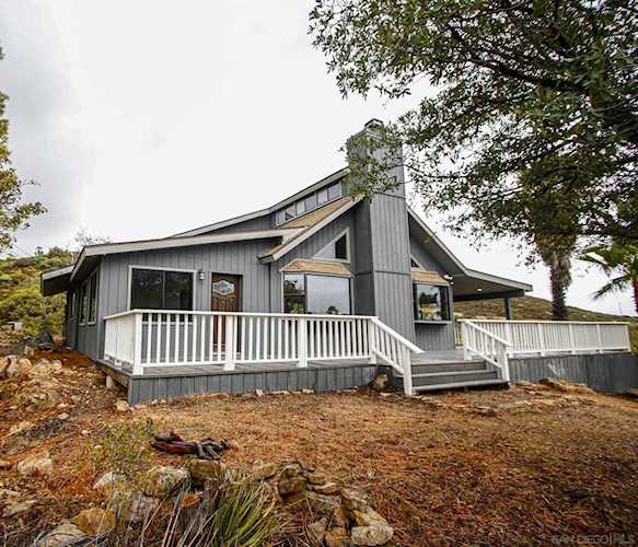 23514 Bell Bluff Truck Trl, Alpine, 91901 | MLS#200049612 Photo 1