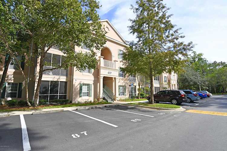 8601 Beach Blvd Jacksonville, FL 32216