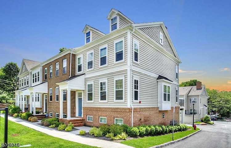 12 Macculloch Ave Unit 5 Morristown Town, NJ 07960