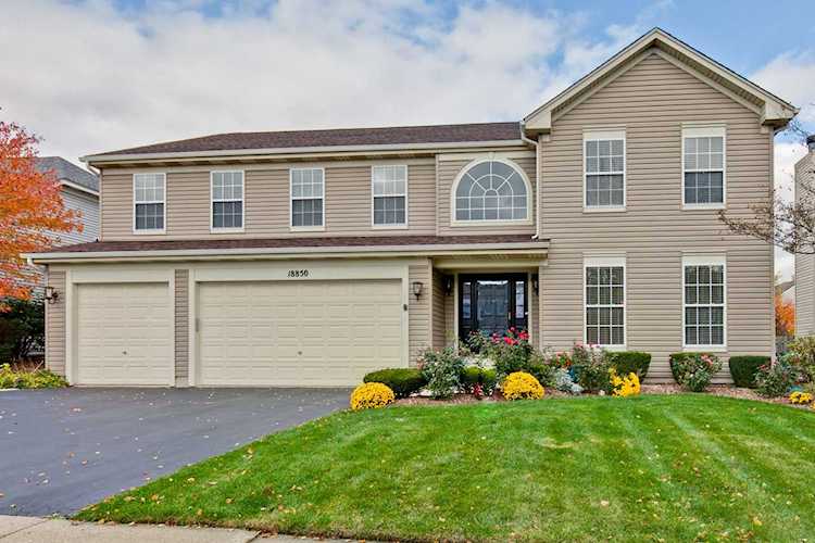 18850 W Meadow Grass Dr Lake Villa, IL 60046