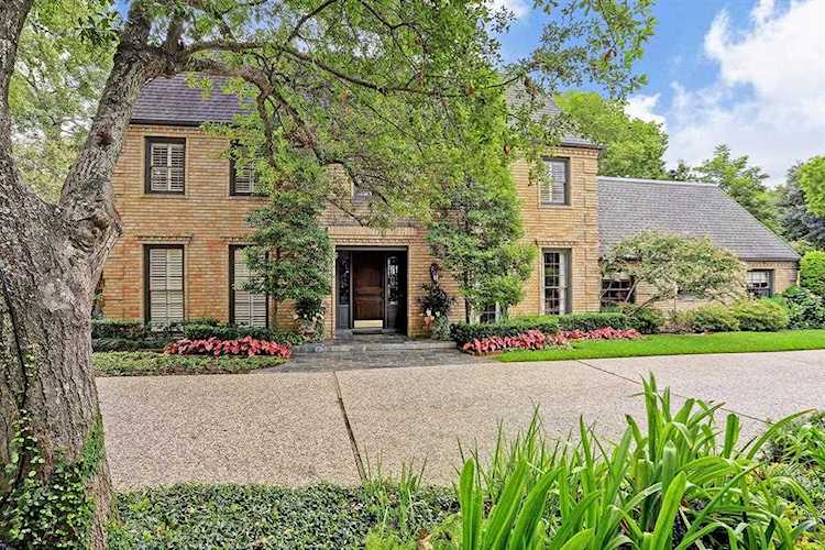 5702 Indian Trl Houston, TX 77057