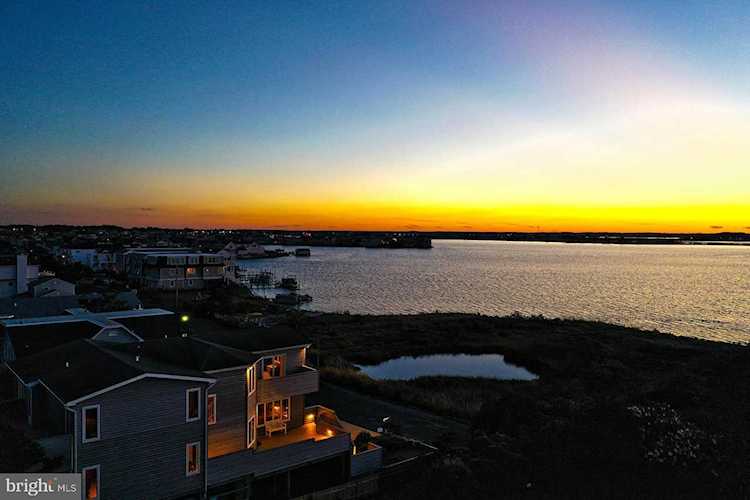 1707 Bay St Fenwick Island, DE 19944