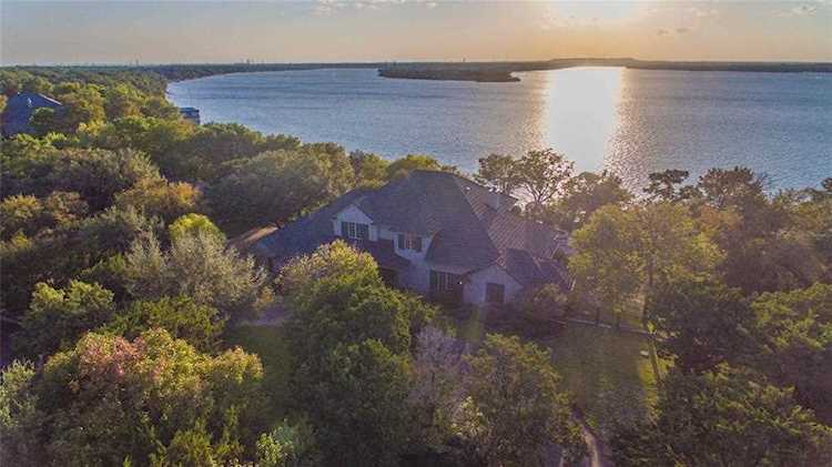 5624 Fall Creek Highway Granbury, TX 76049