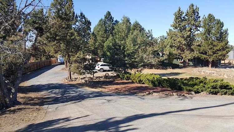 61953 SE 27th St Bend, OR 97702