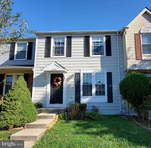 4718 Hersand Ct Woodbridge, VA 22193 | MLS ® VAPW507580 Photo 1