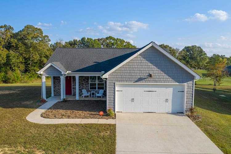 1891 STAGHORN DR Soddy Daisy, TN 37379