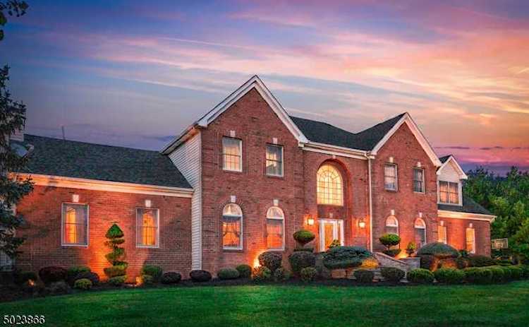 68 Hills Dr Montgomery Twp., NJ 08502