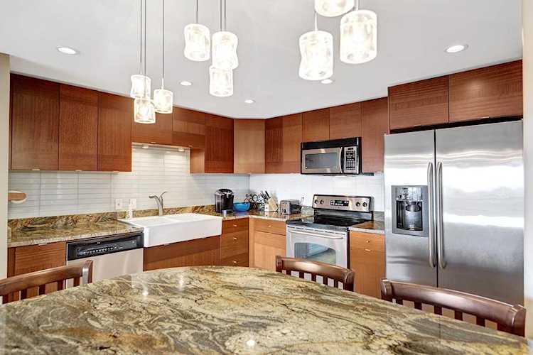 110 1st Avenue NE #F802 Minneapolis, MN 55413